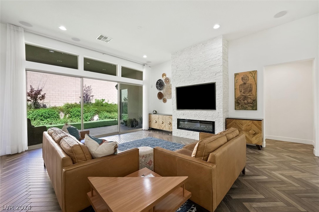 8435 Skye Walk Court