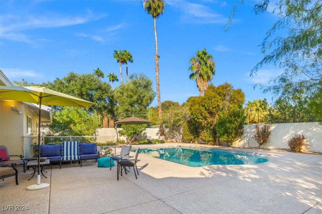 3698 Meadowcrest Drive