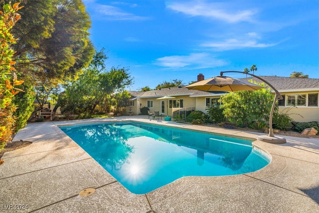 3698 Meadowcrest Drive