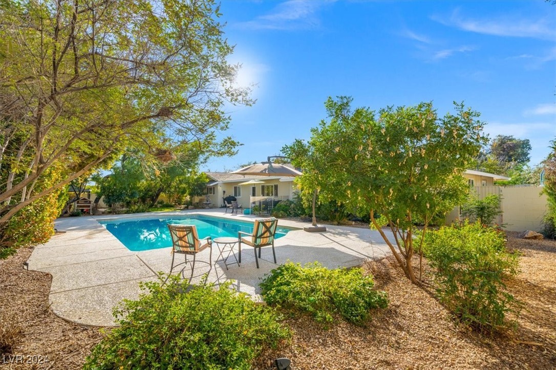 3698 Meadowcrest Drive