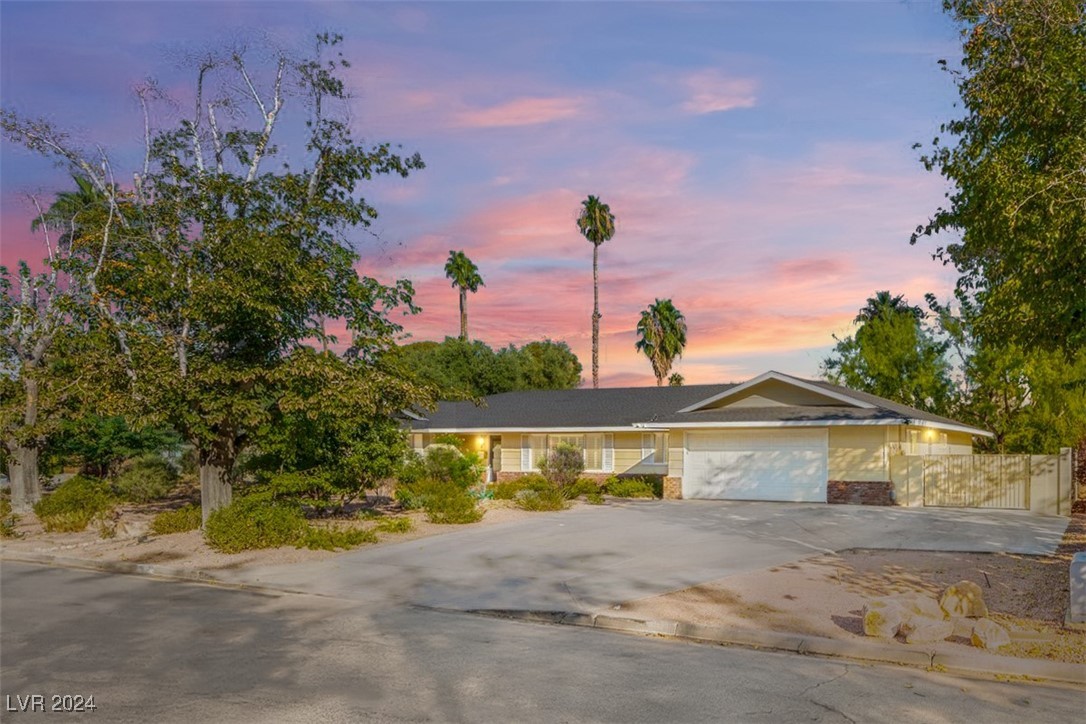 3698 Meadowcrest Drive