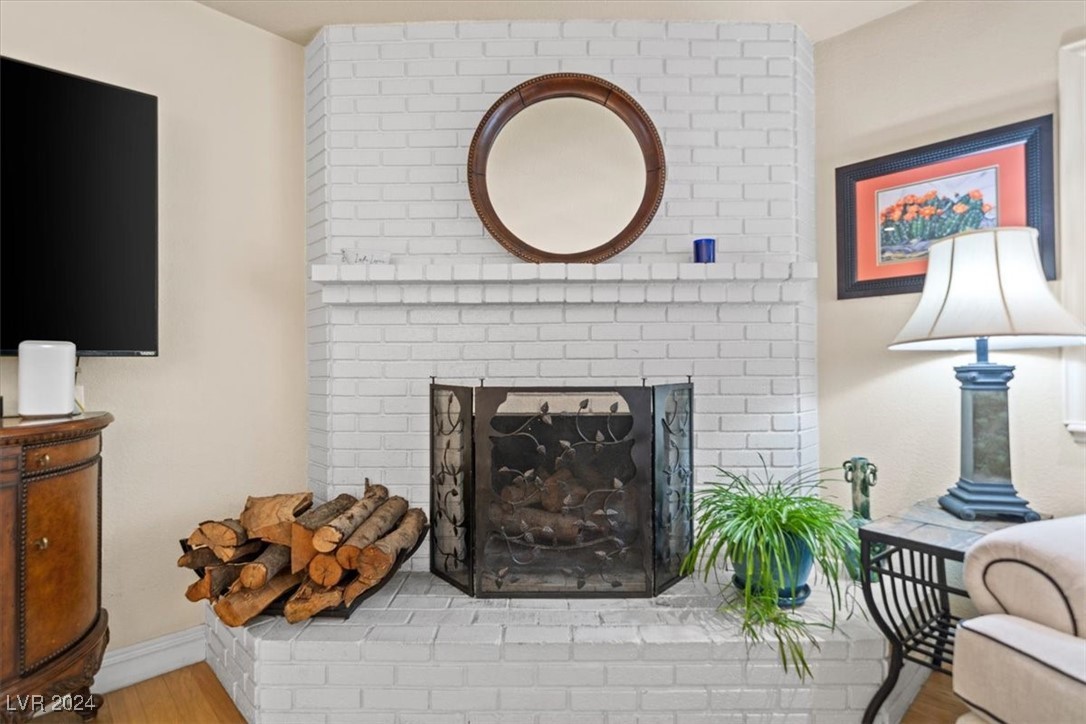 3698 Meadowcrest Drive