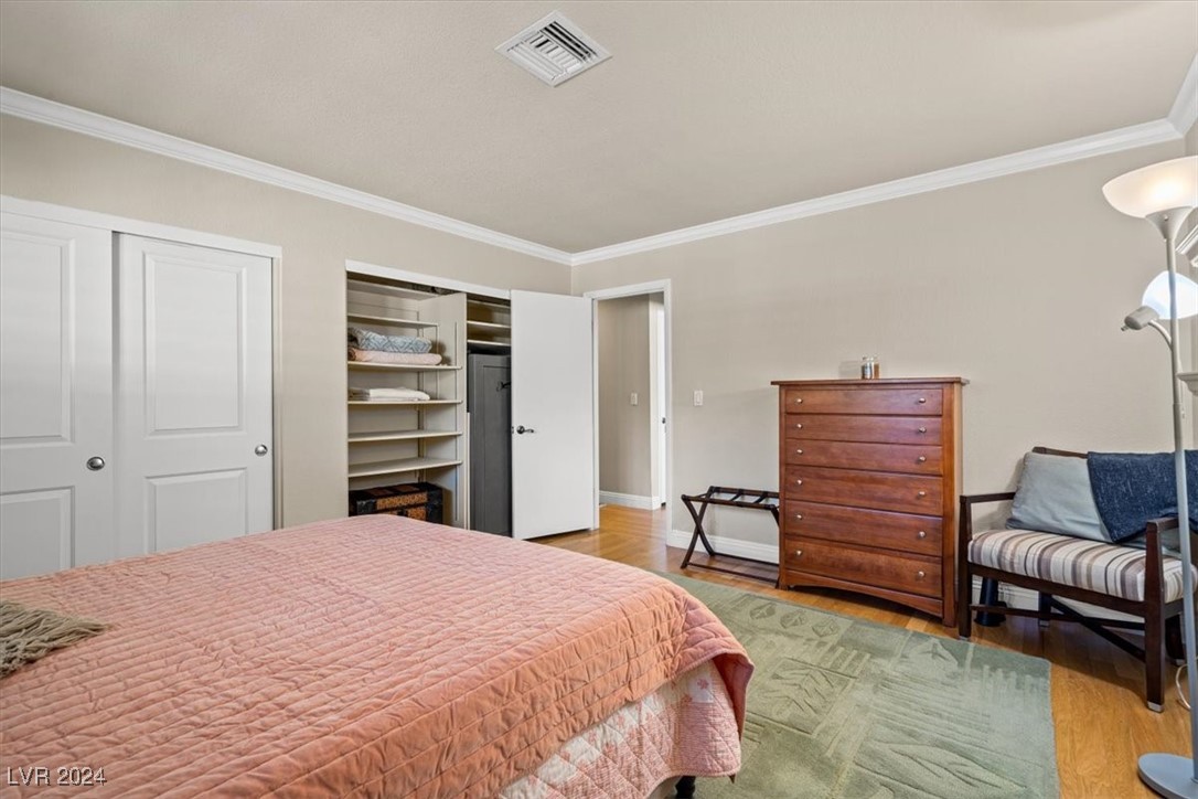 3698 Meadowcrest Drive
