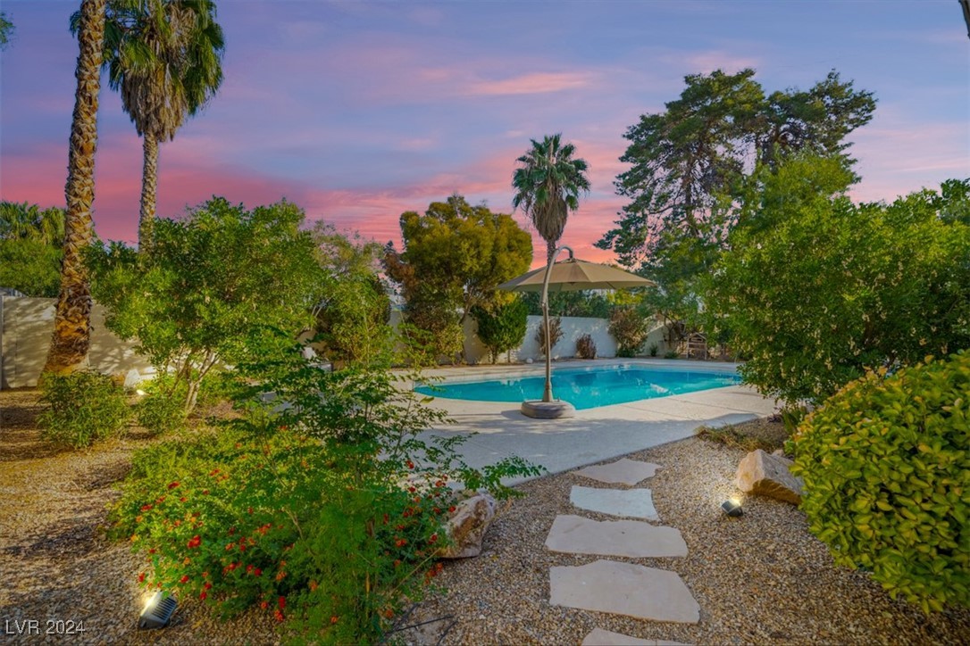 3698 Meadowcrest Drive