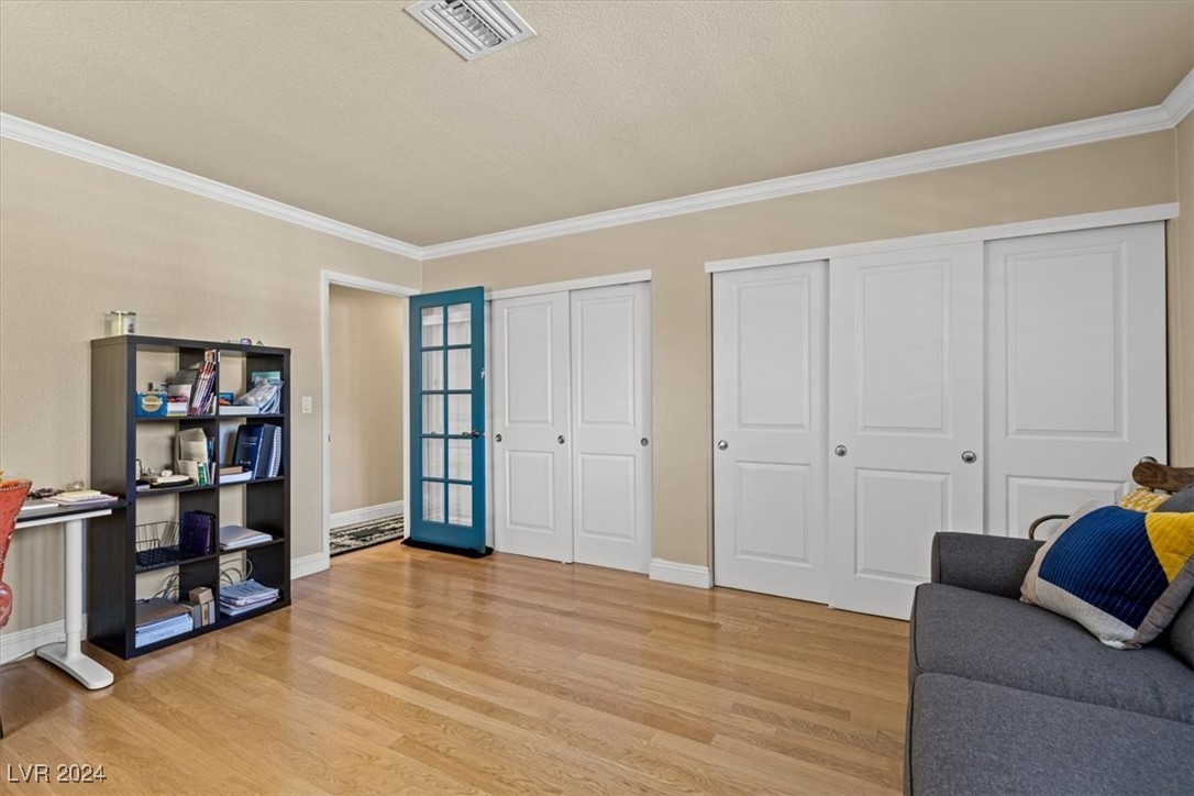 3698 Meadowcrest Drive