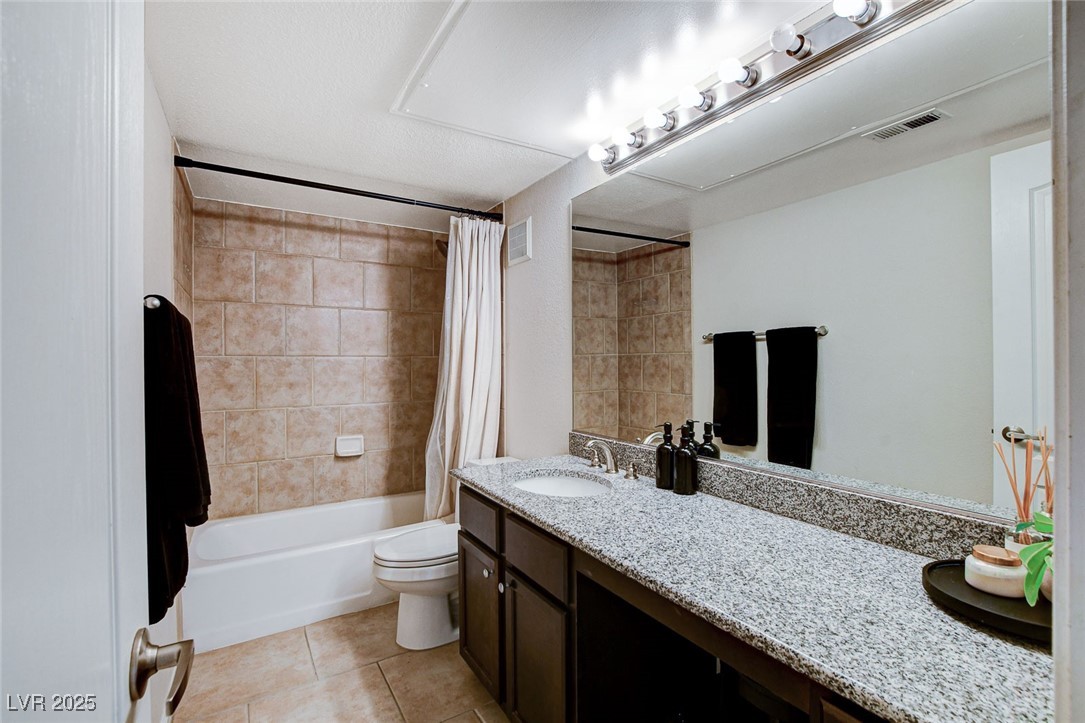 2879 Geary Place 2804