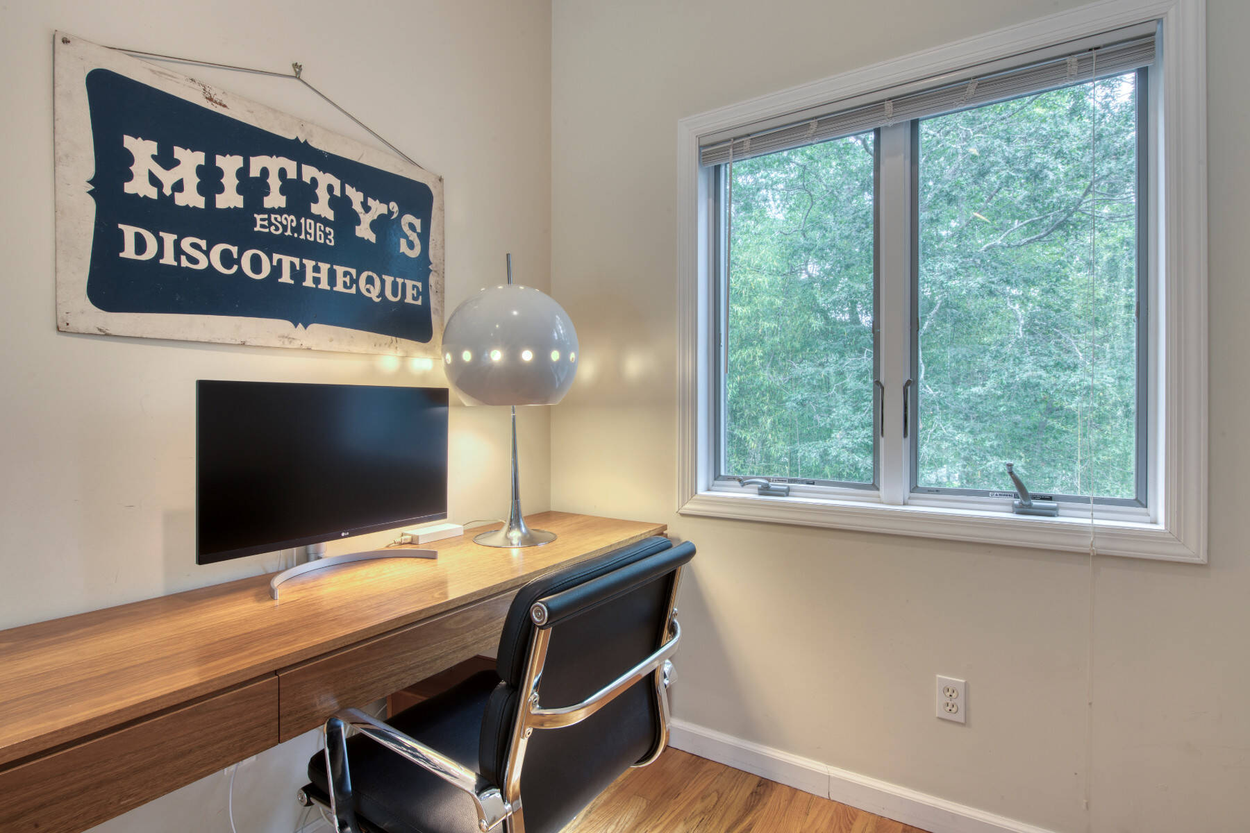 42 Old Northwest Road 