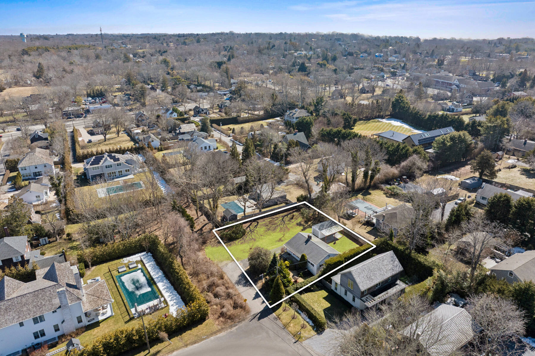 36 Miller Lane East 