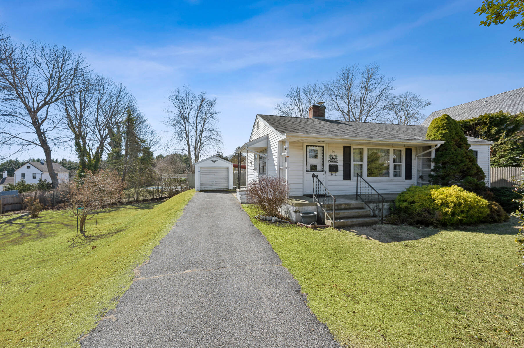 36 Miller Lane East 