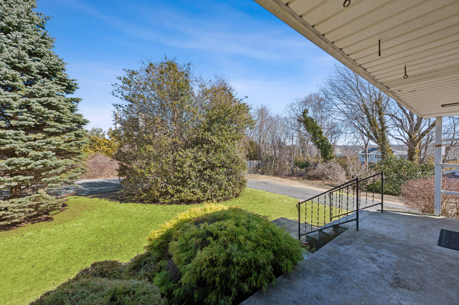 36 Miller Lane East 