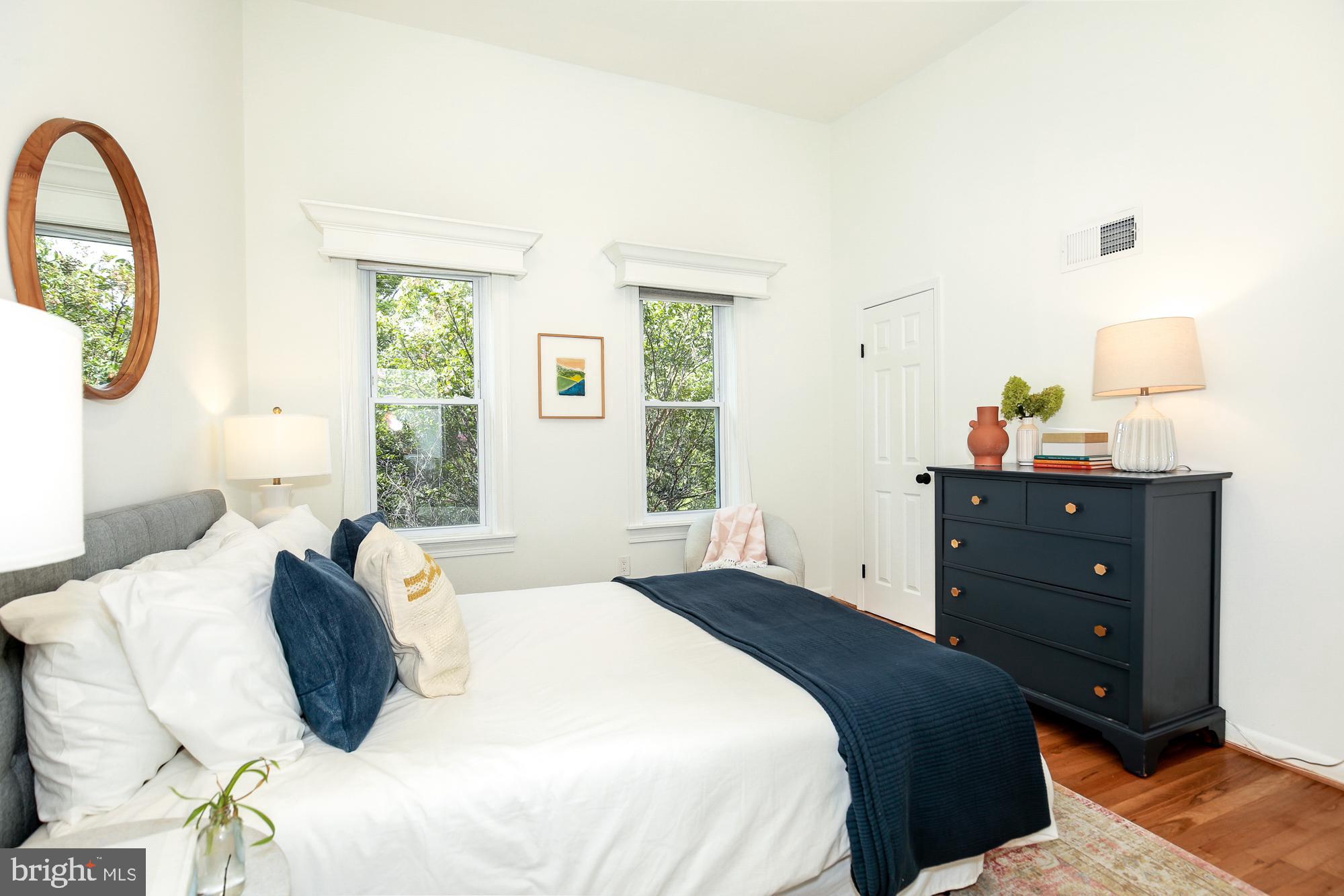 324 KENTUCKY AVENUE SE