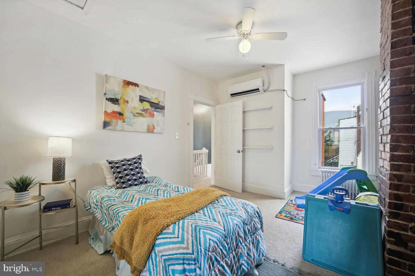 1126 Montello Ave NE