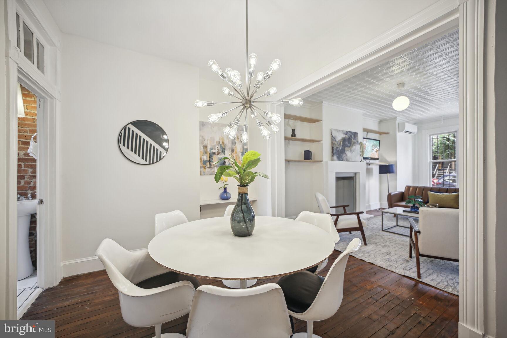 1126 Montello Ave NE