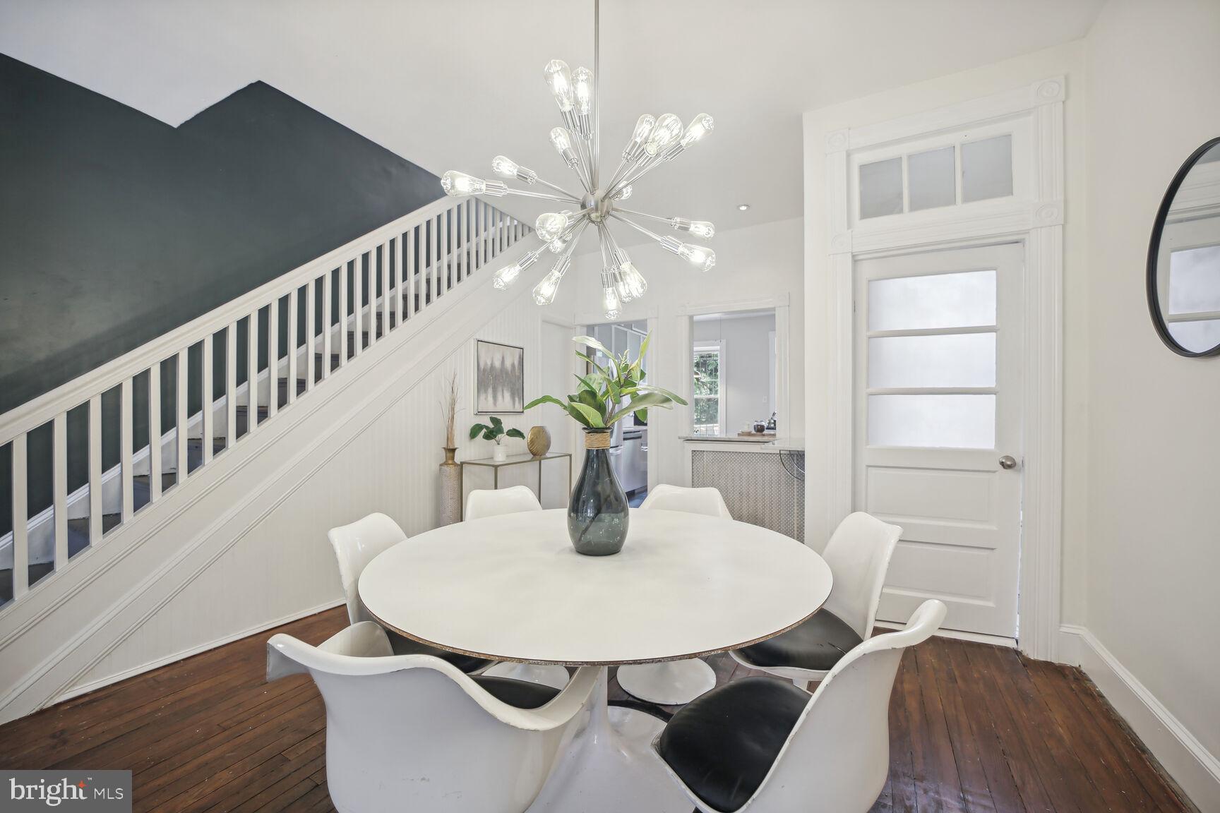 1126 Montello Ave NE