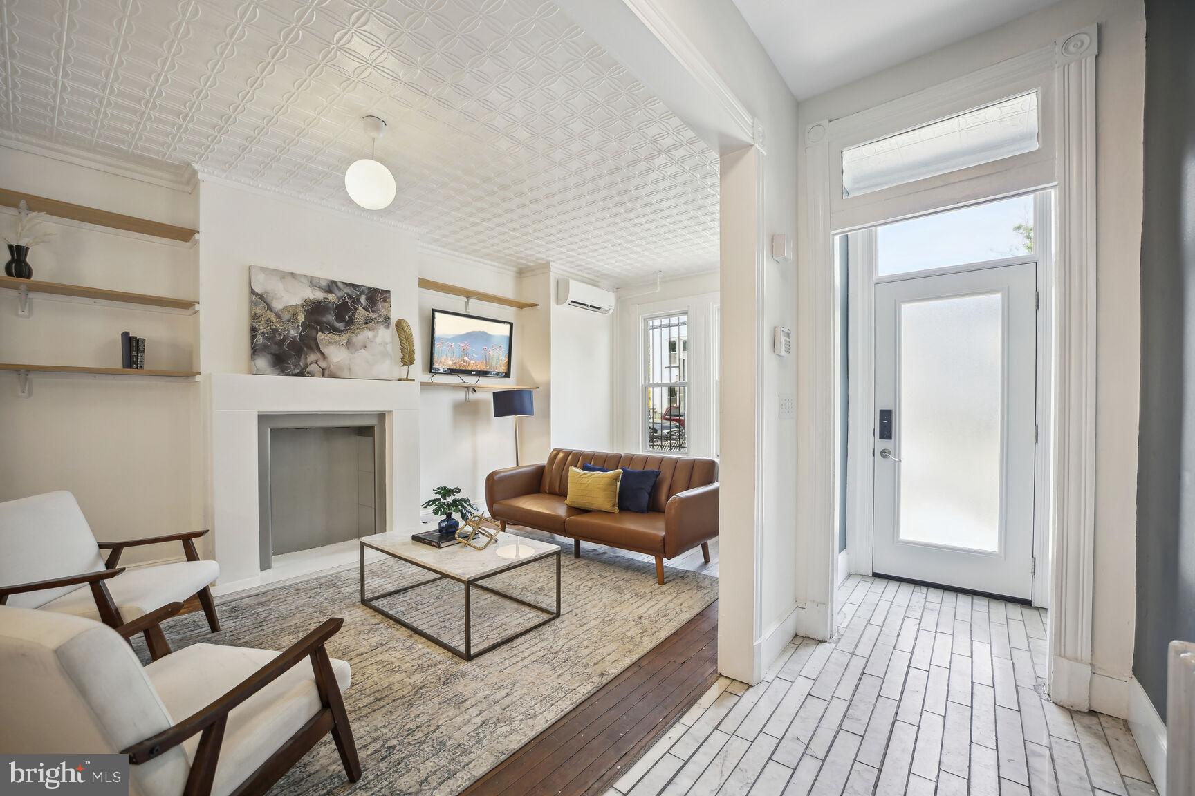 1126 Montello Ave NE