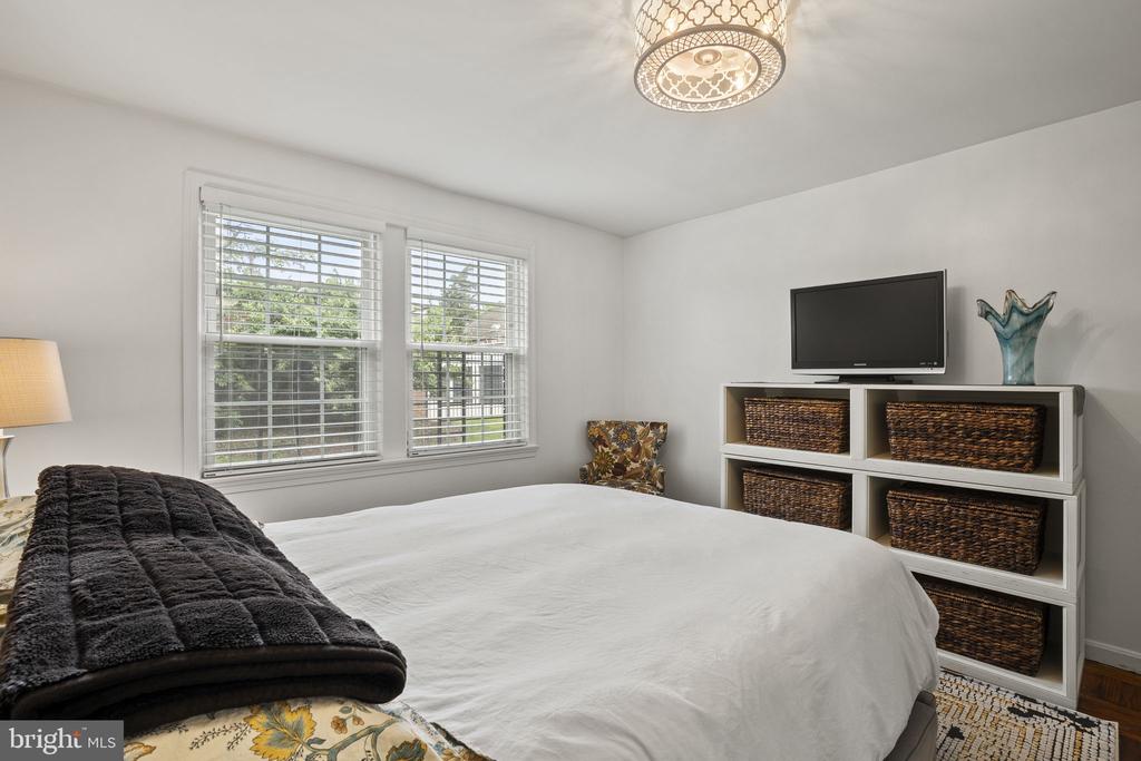 2135 Suitland Ter SE #102