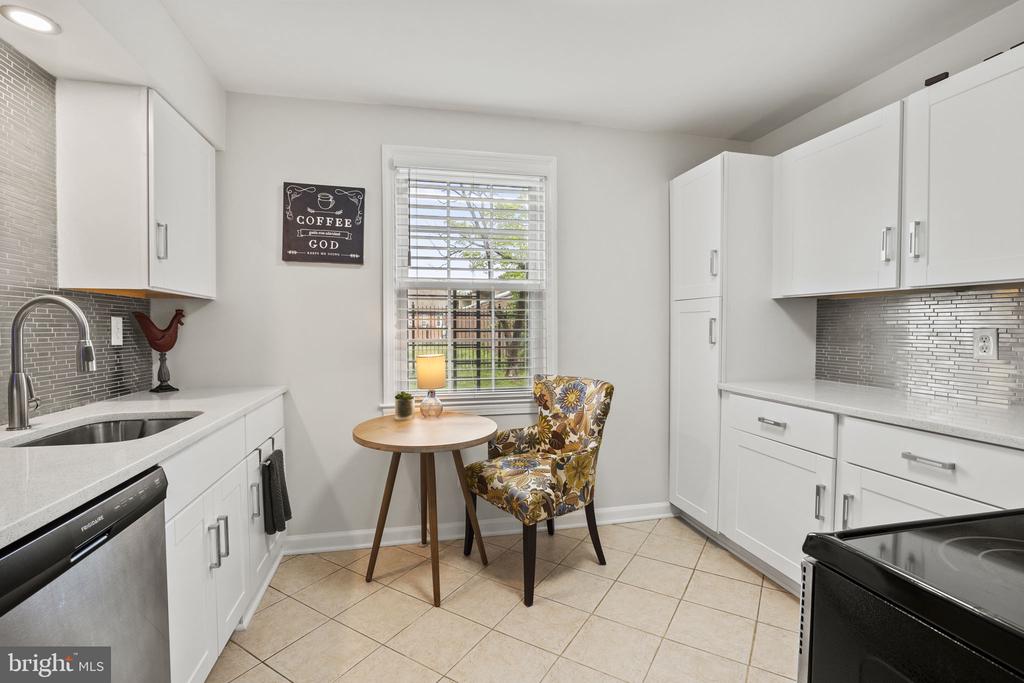 2135 Suitland Ter SE #102