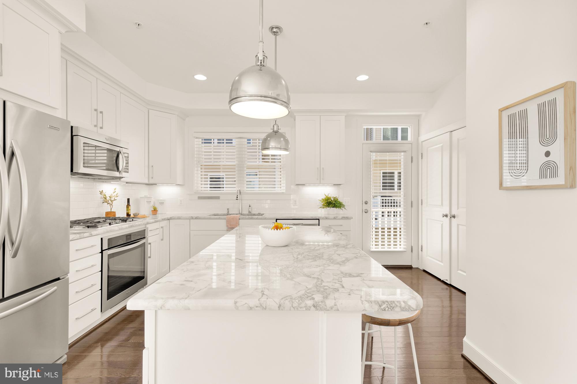 2877 Chancellors Way NE