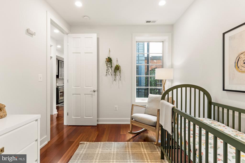 763 Morton St NW #3