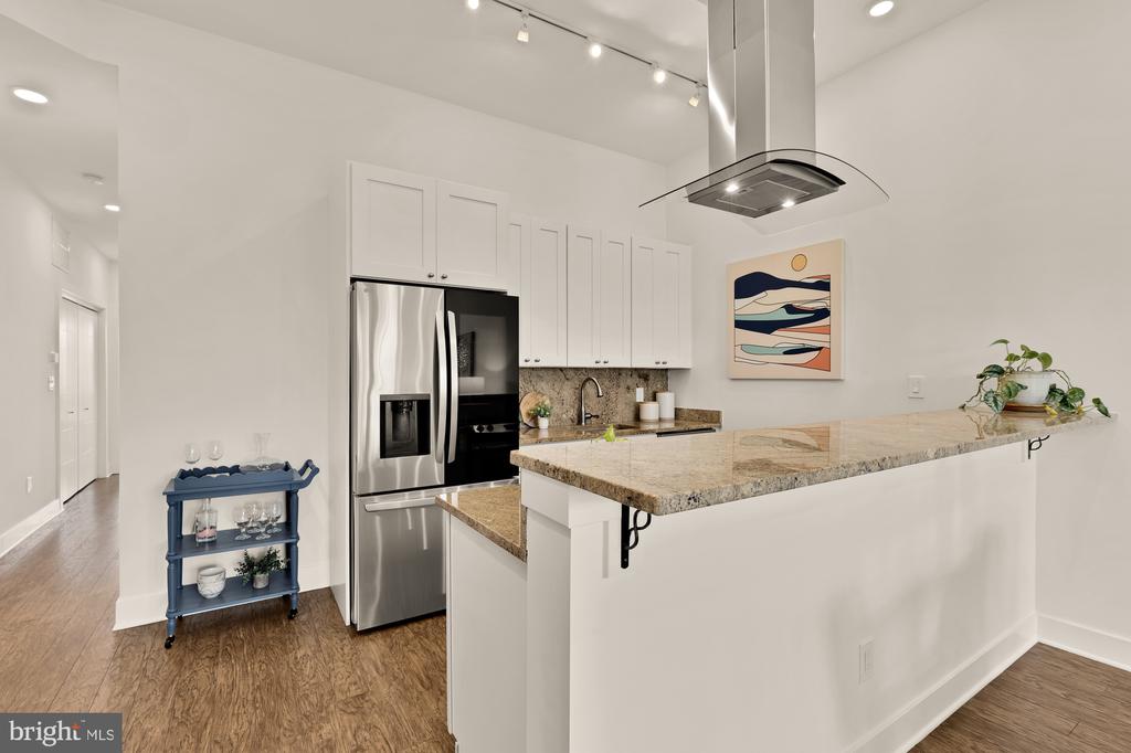 2000 D St NE #6