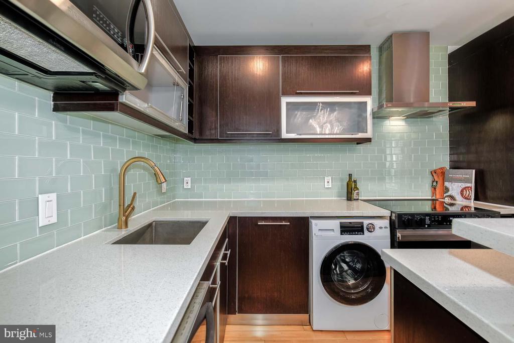 1409 G St NE #4