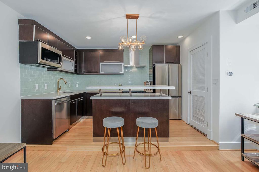 1409 G St NE #4
