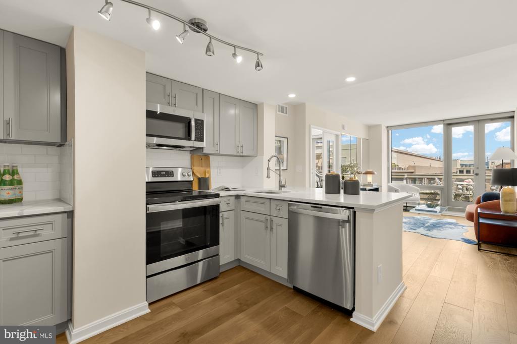 801 Pennsylvania Ave NW #Ph03