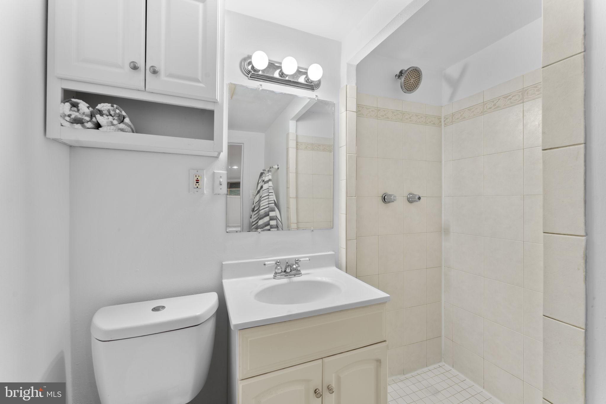 1804 BURKE STREET SE