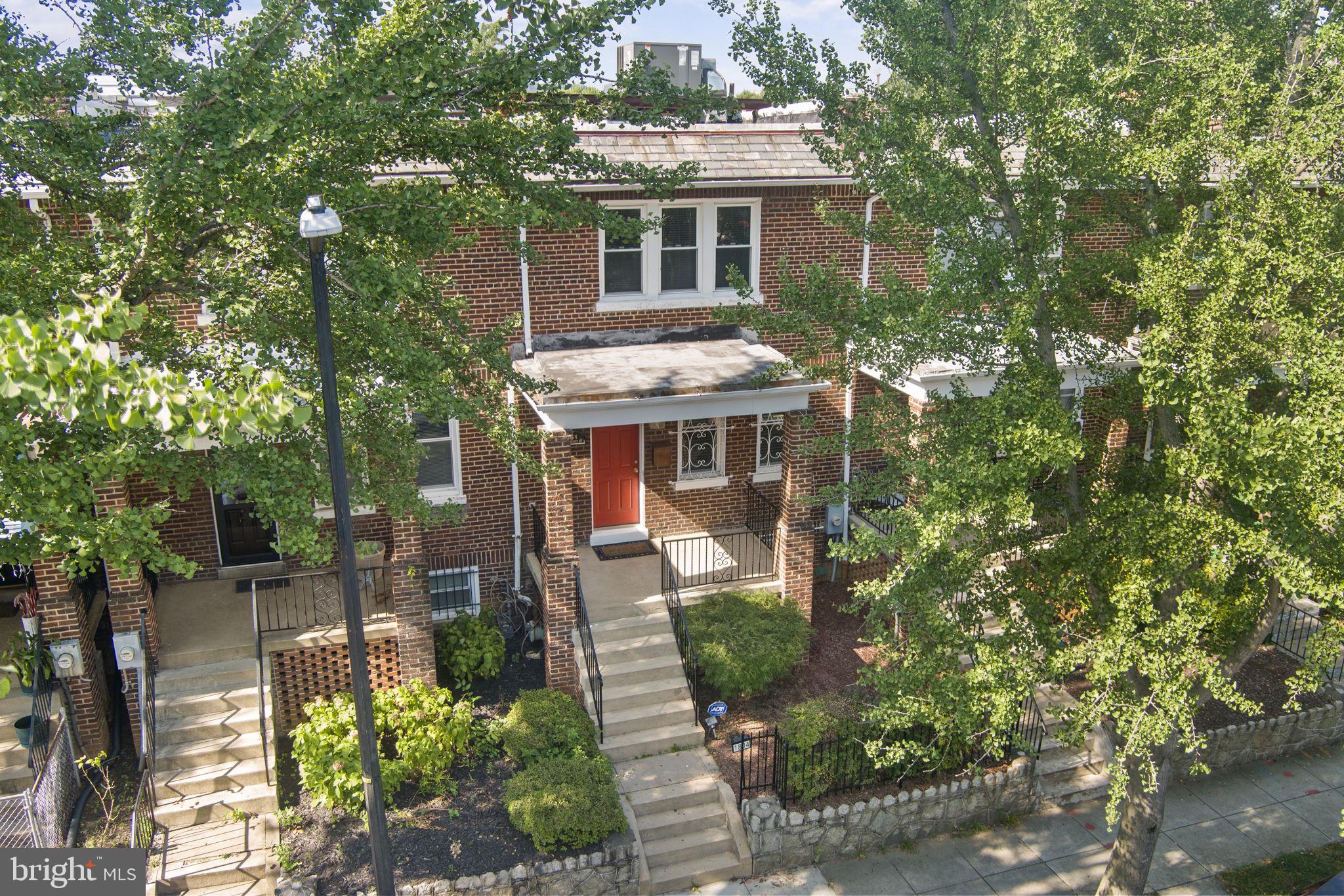 1804 BURKE STREET SE