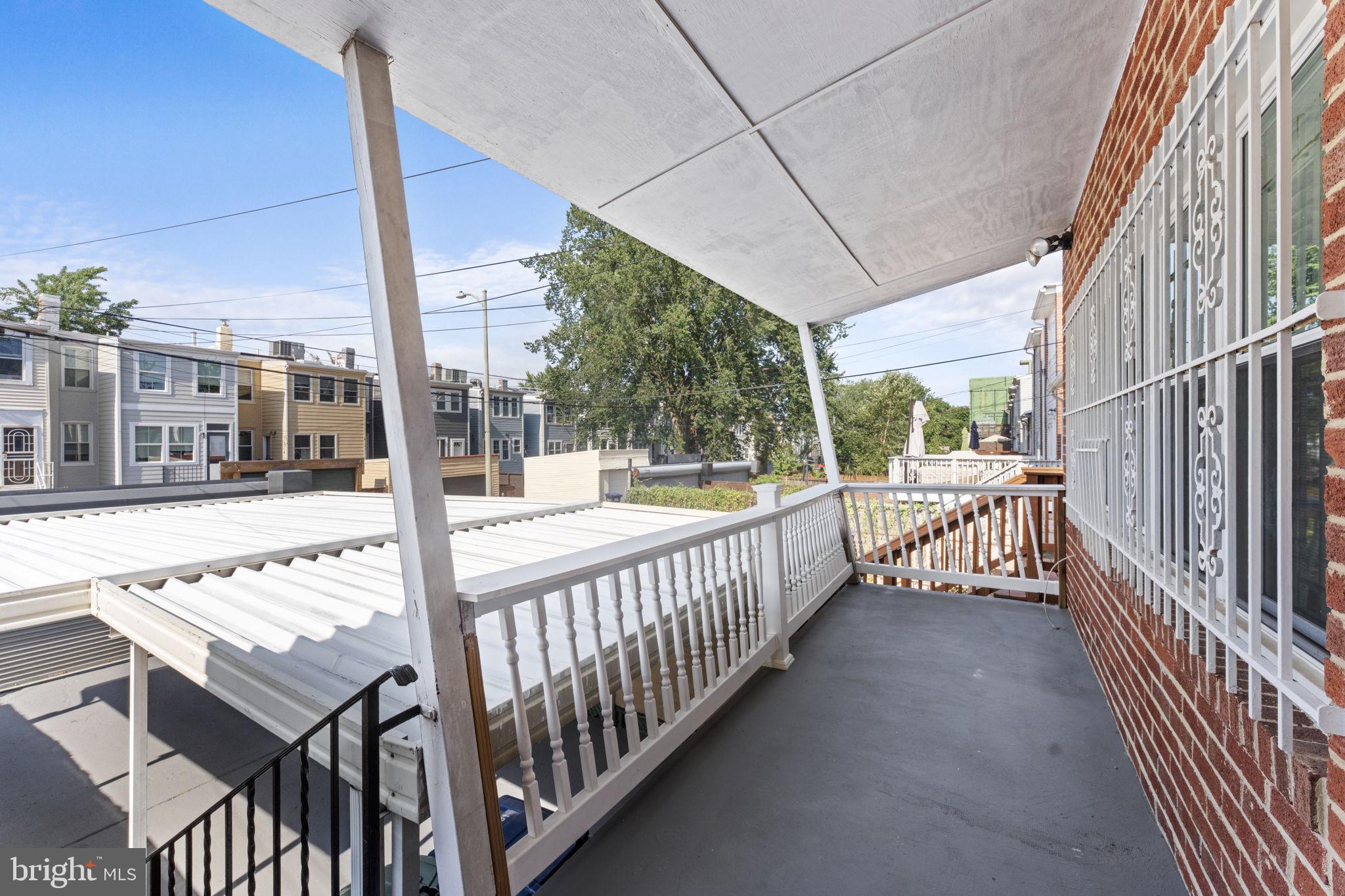 1804 BURKE STREET SE