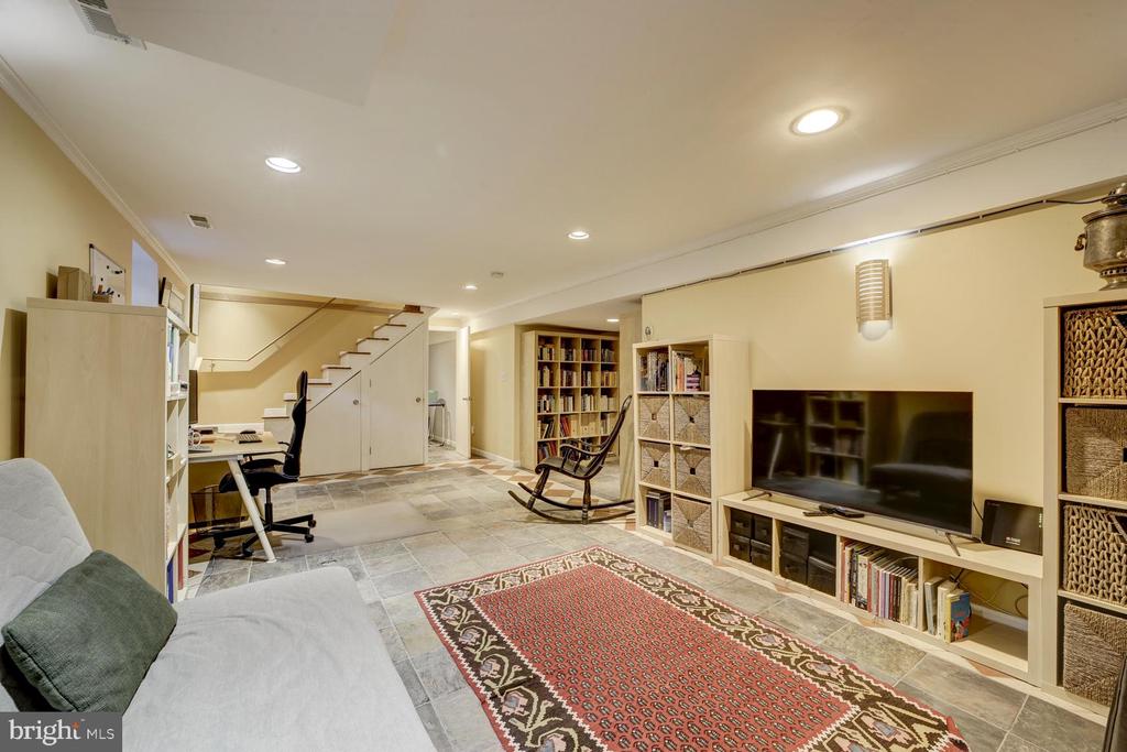 4601 BLAGDEN AVENUE NW