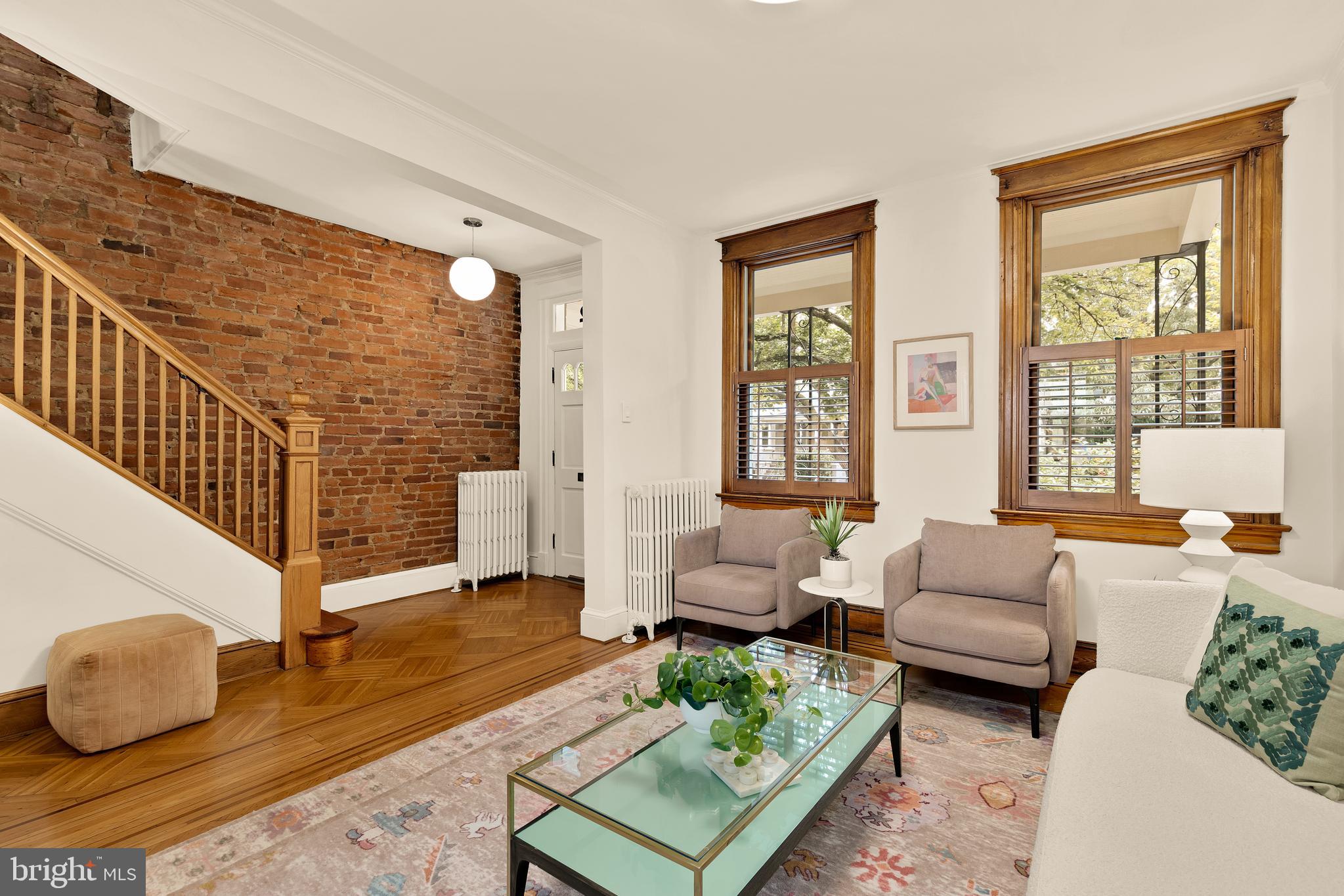 222 TENNESSEE AVENUE NE