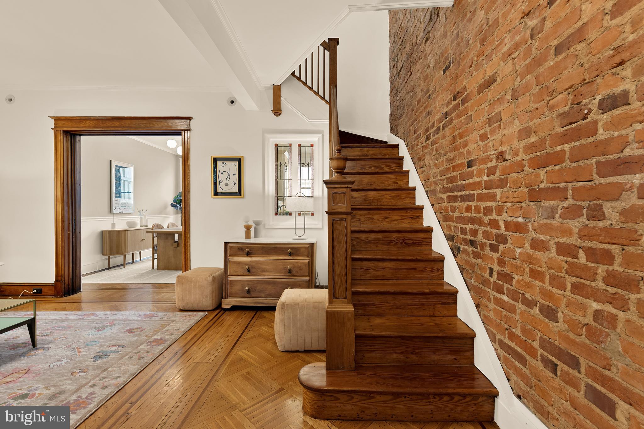 222 TENNESSEE AVENUE NE