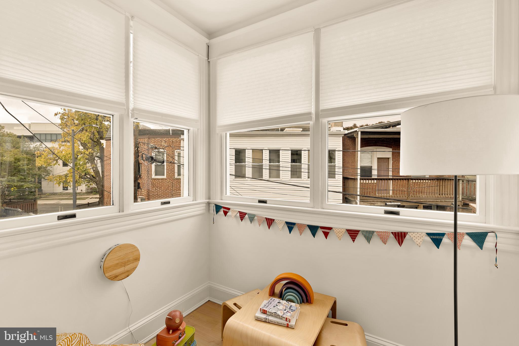 222 TENNESSEE AVENUE NE