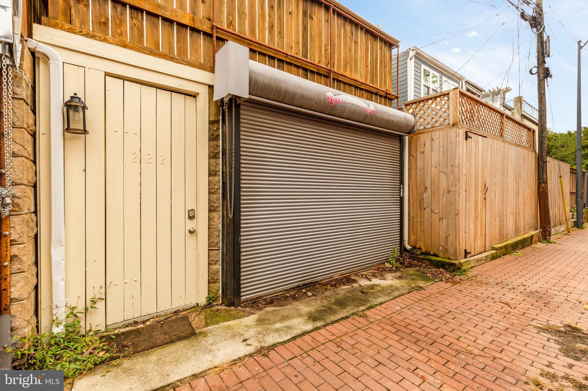 222 TENNESSEE AVENUE NE