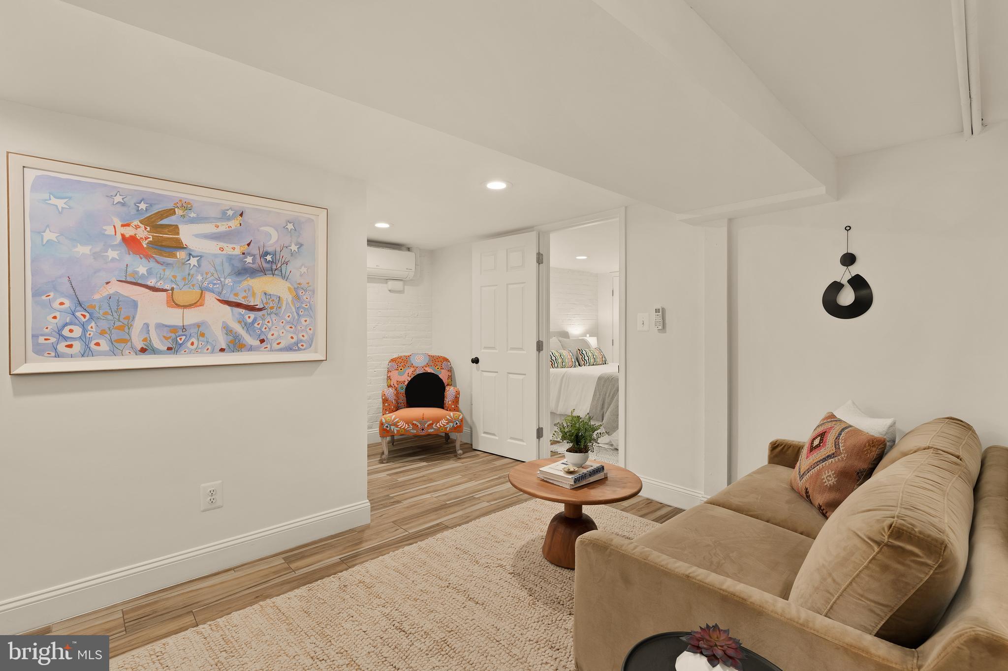 222 TENNESSEE AVENUE NE