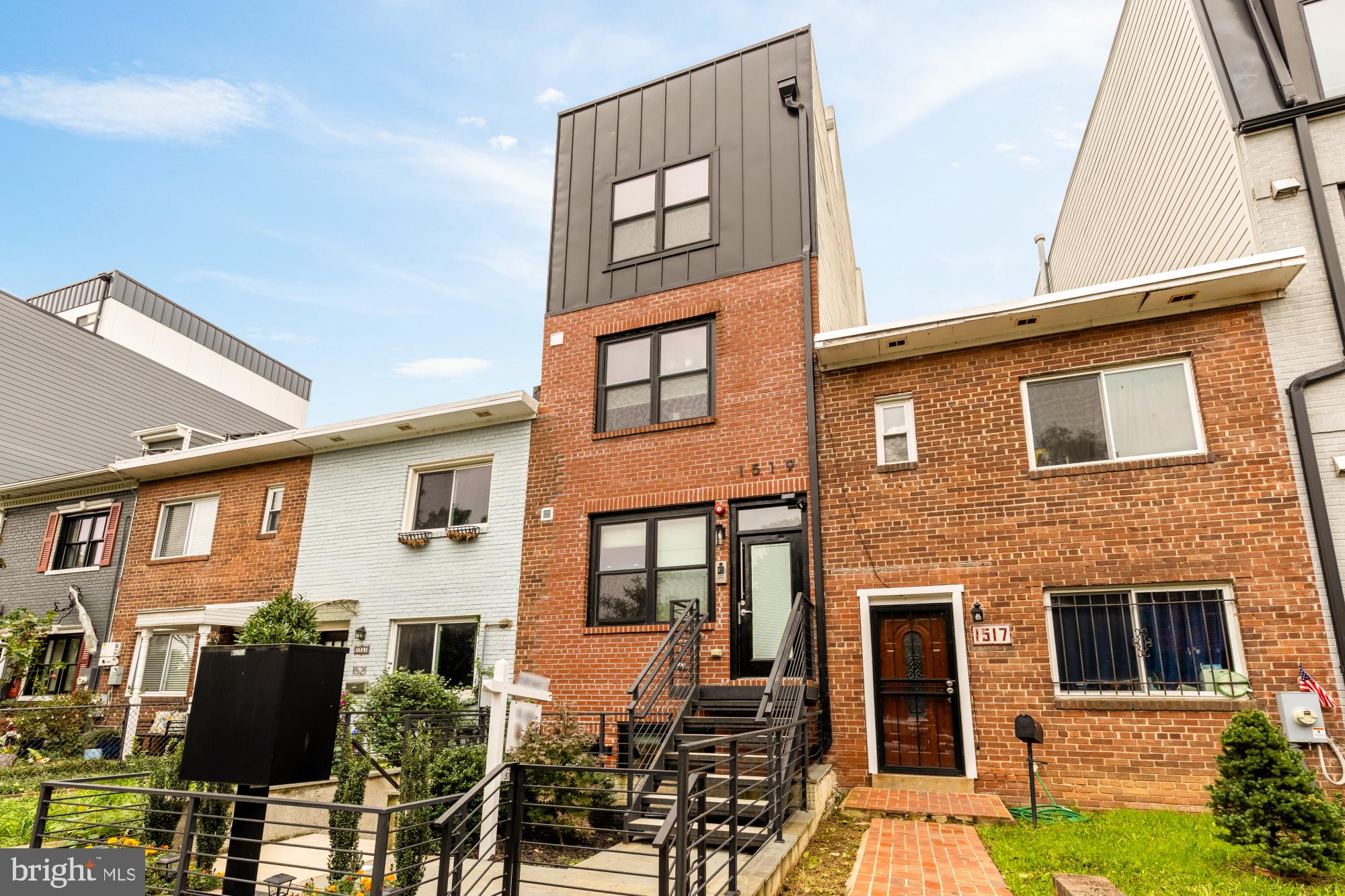 1519 K STREET SE 101