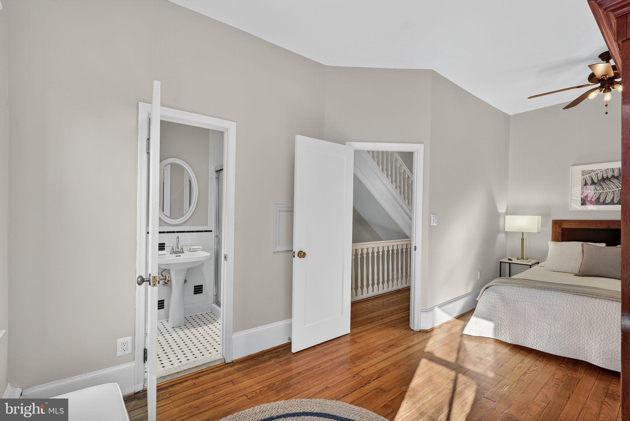 107 KENTUCKY AVENUE SE