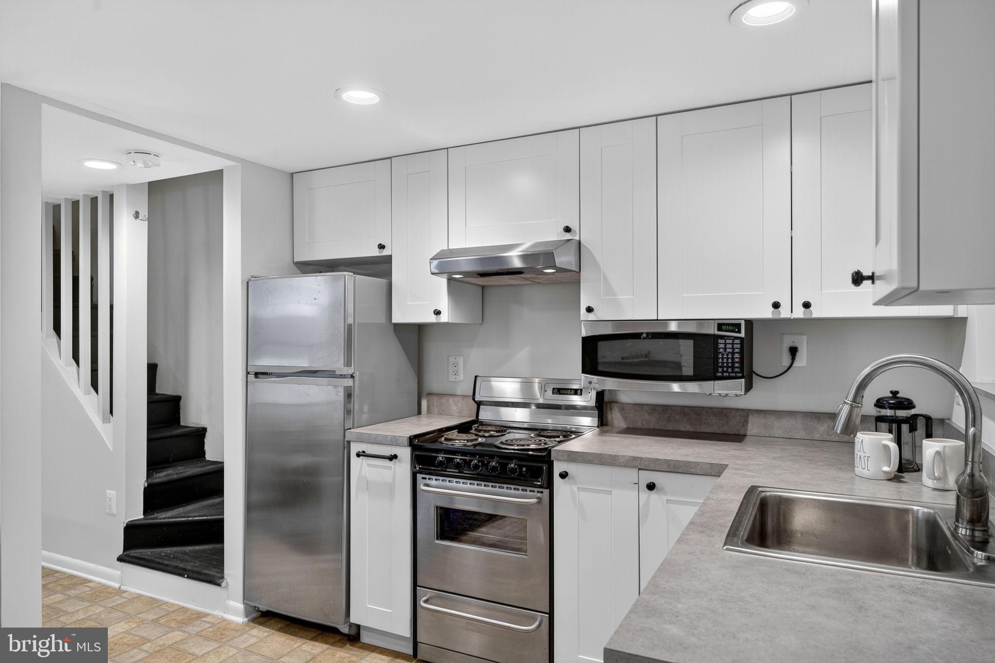 107 KENTUCKY AVENUE SE