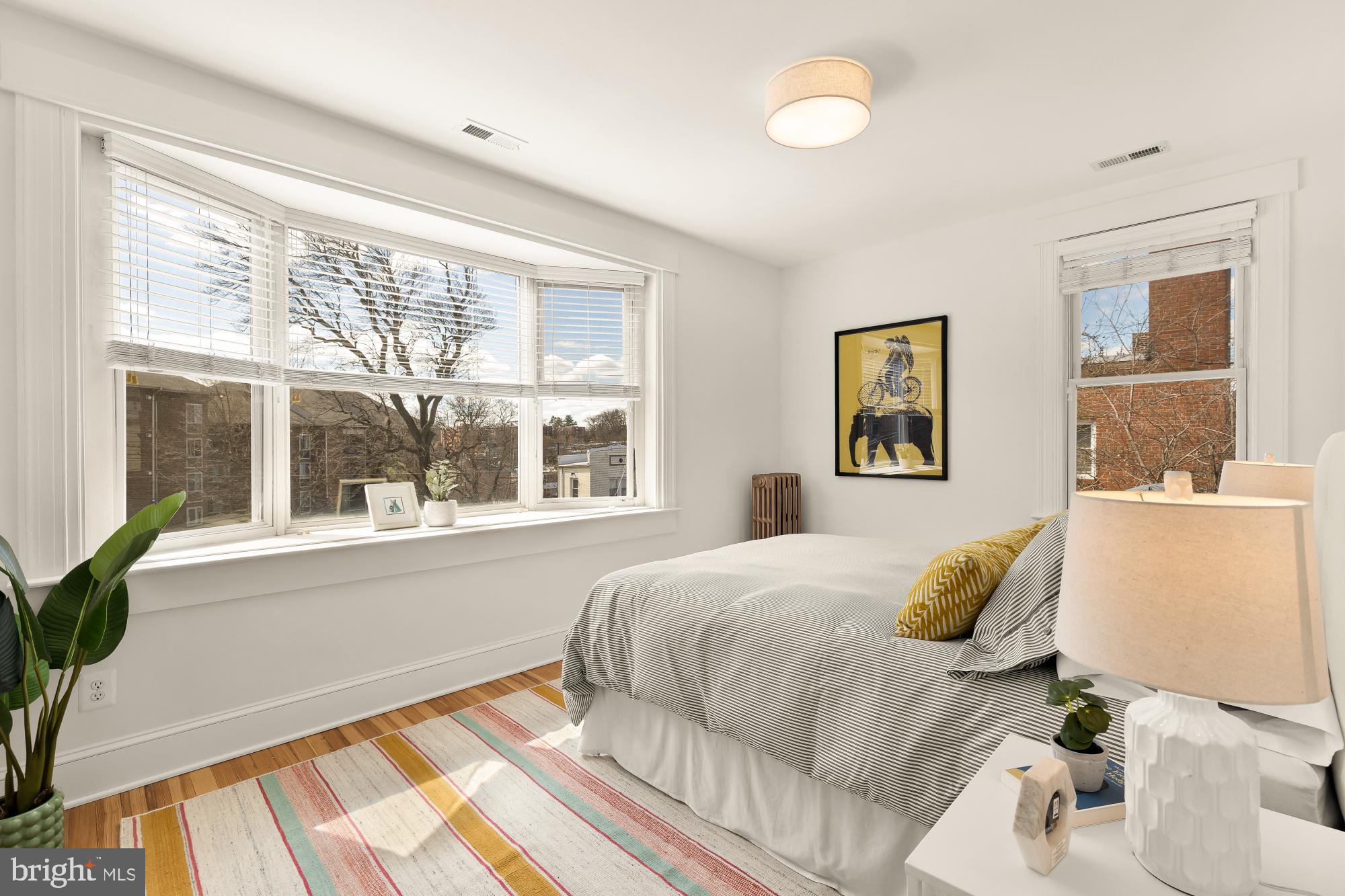 410 DOUGLAS STREET NE