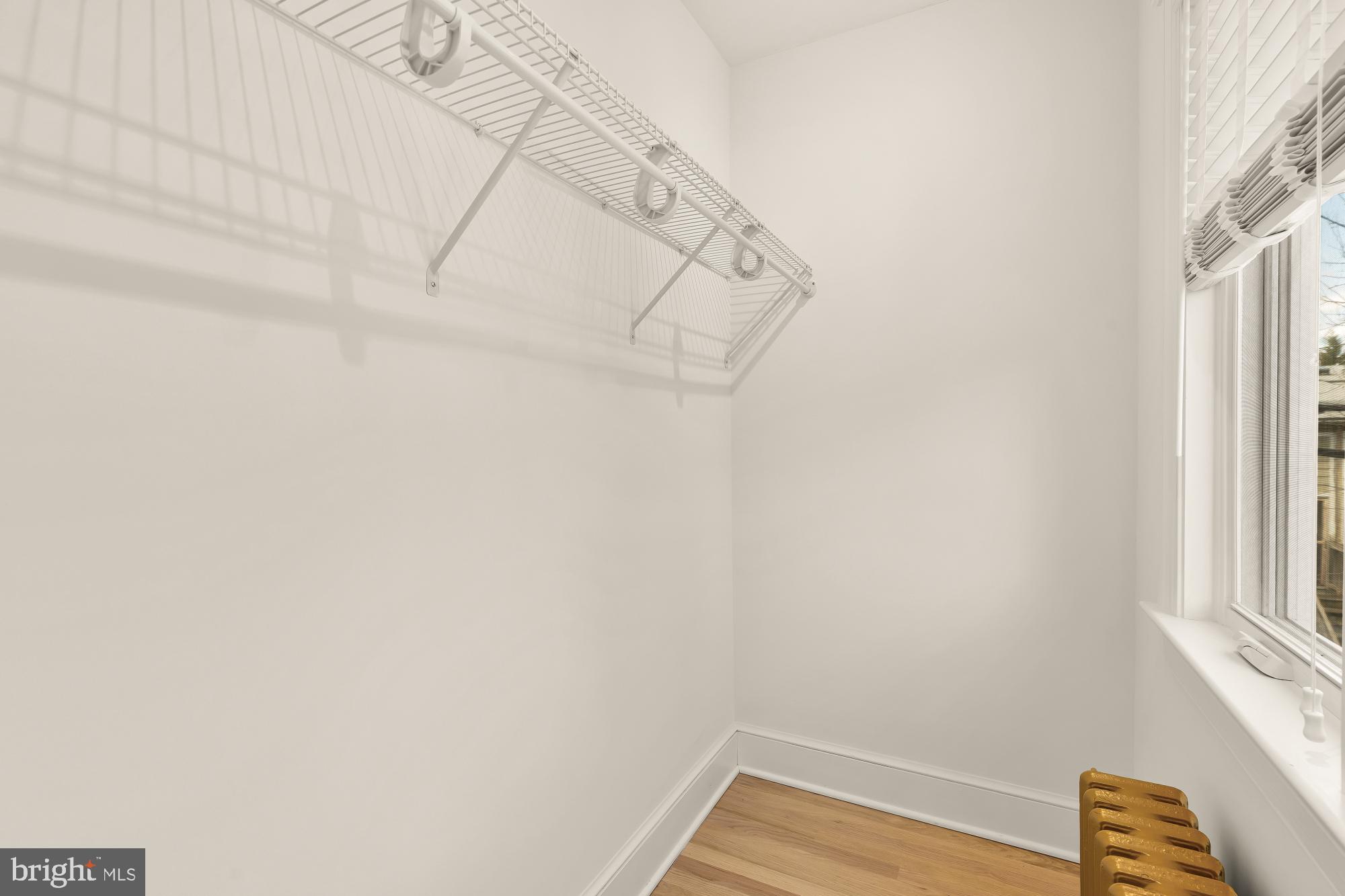 410 DOUGLAS STREET NE