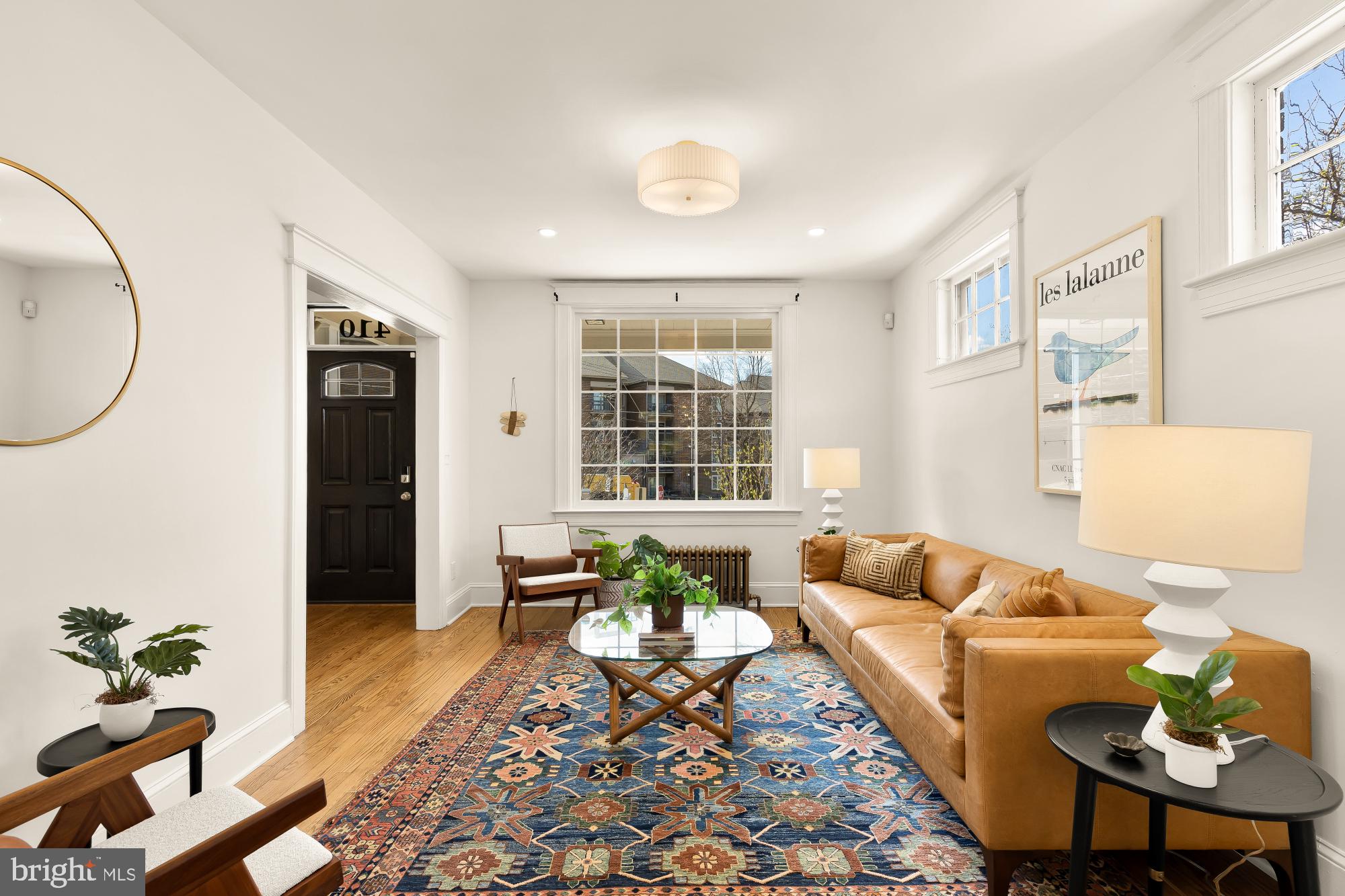 410 DOUGLAS STREET NE