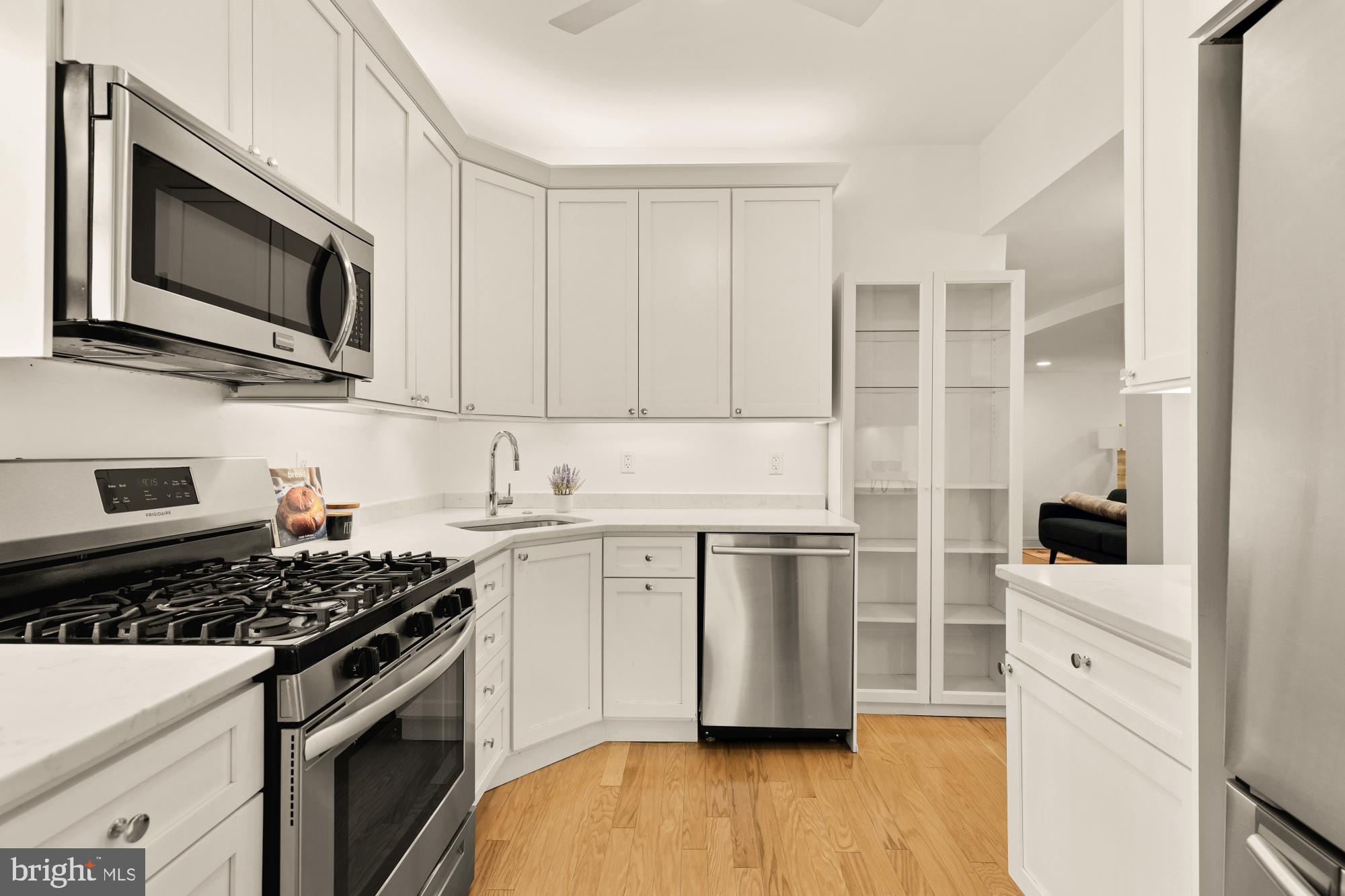 3601 CONNECTICUT AVENUE NW L10