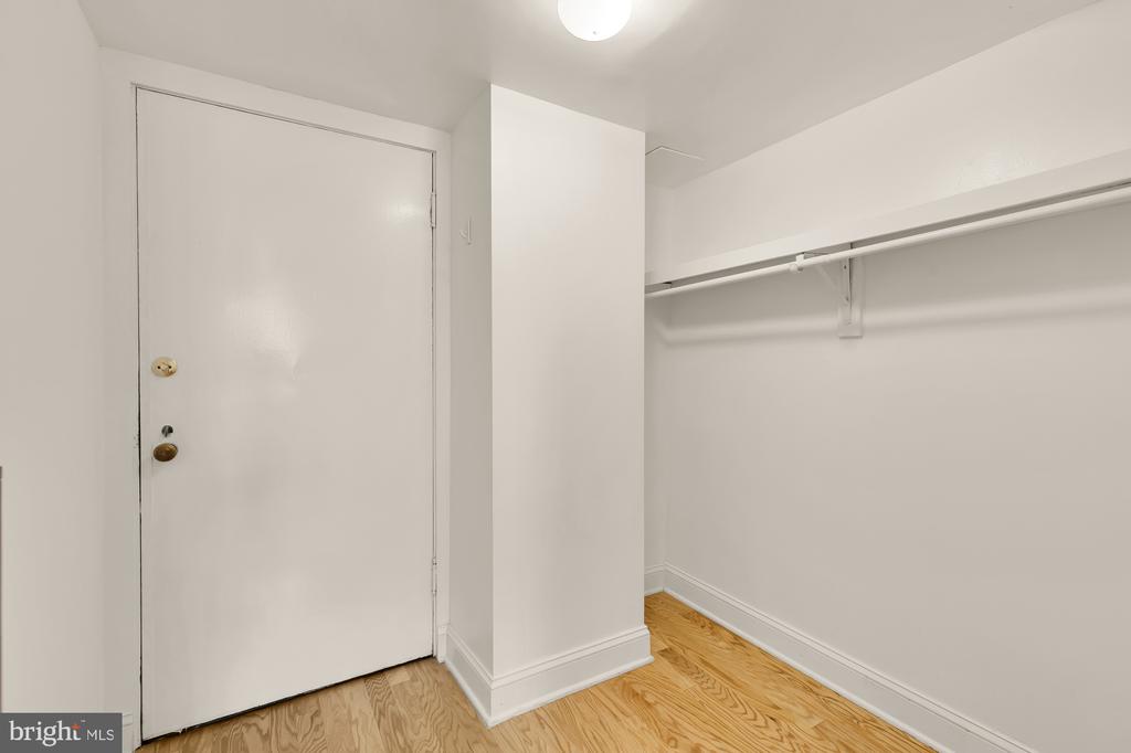 3601 CONNECTICUT AVENUE NW L10