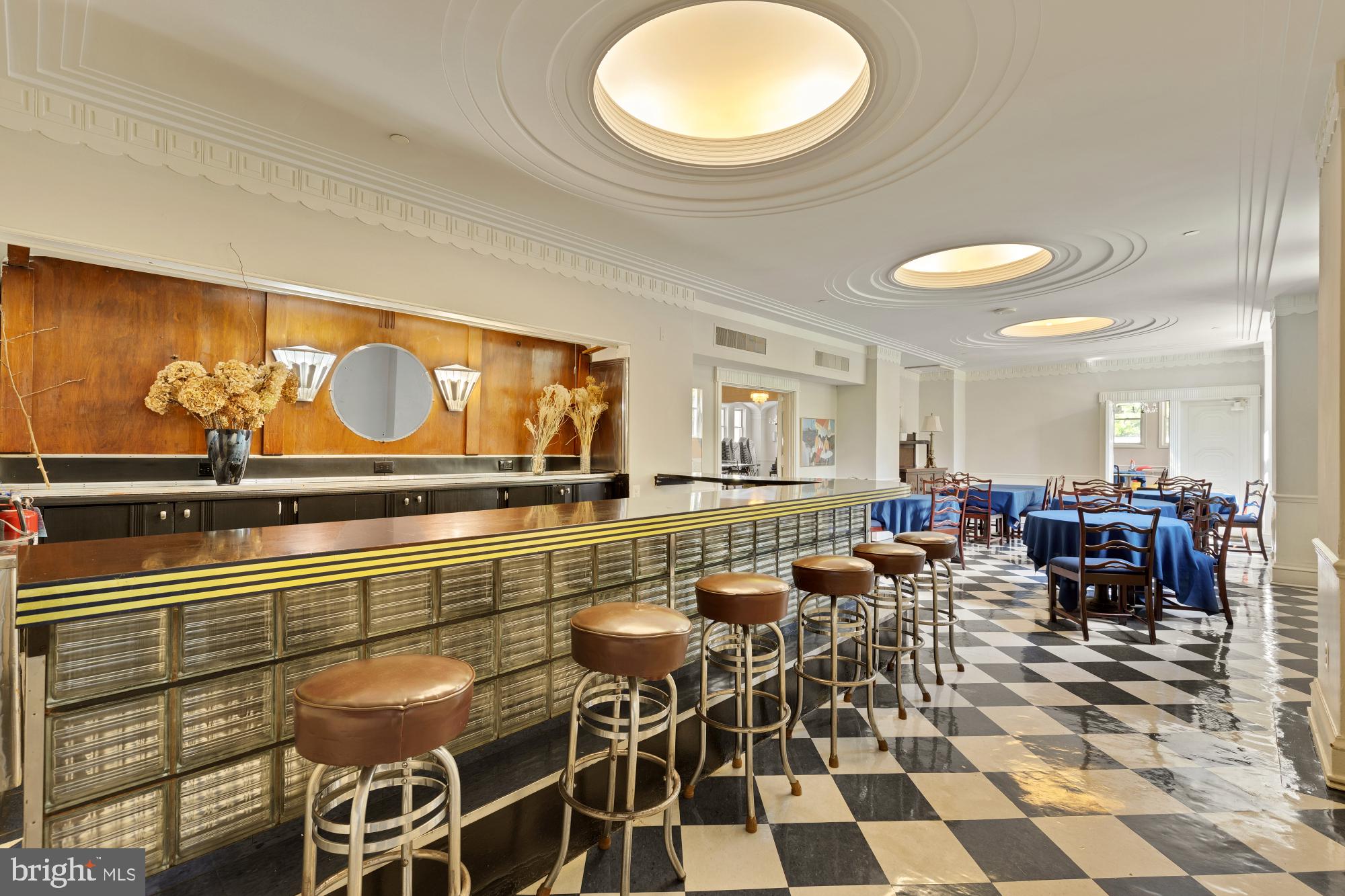 3601 CONNECTICUT AVENUE NW L10