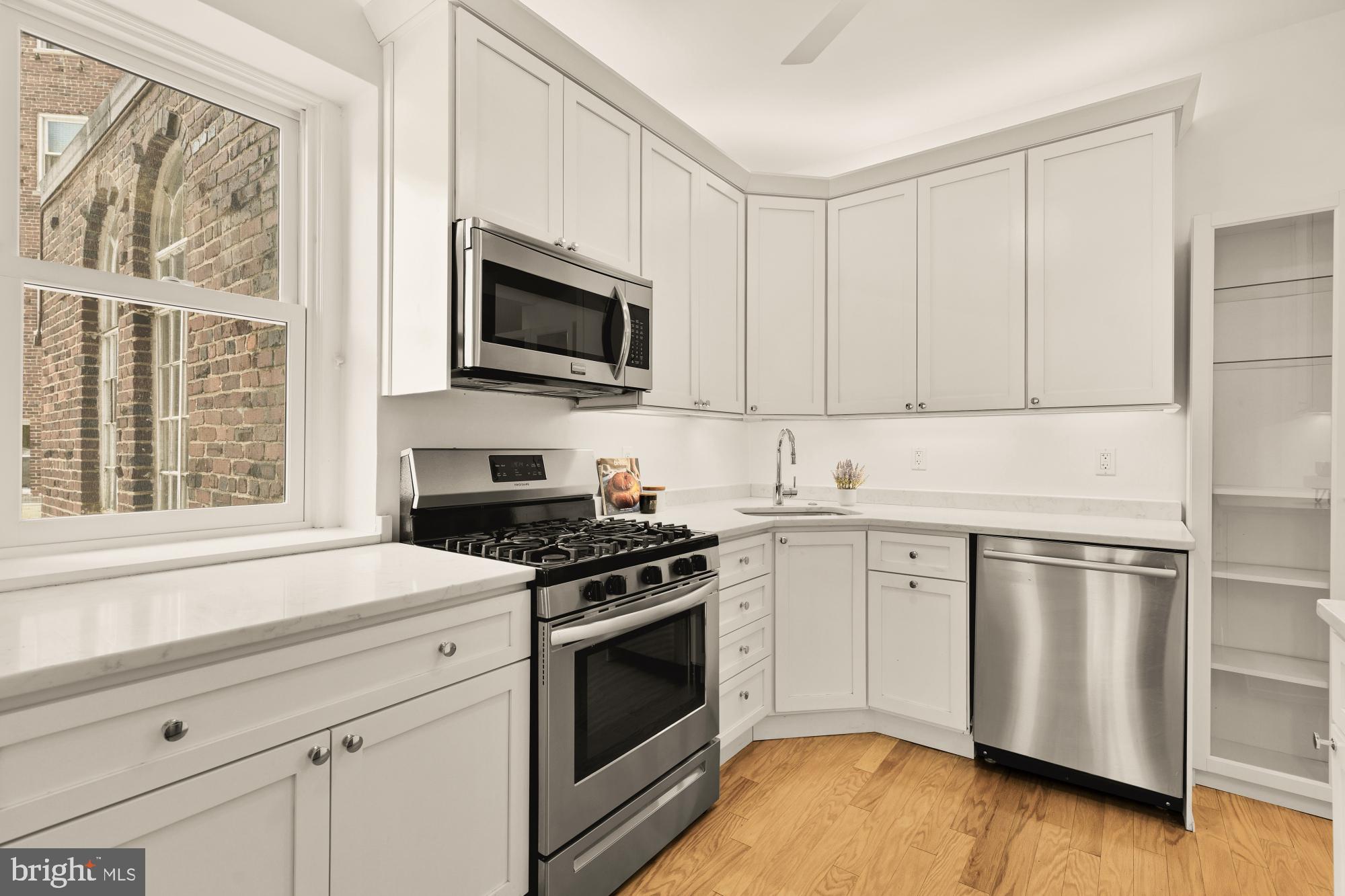 3601 CONNECTICUT AVENUE NW L10