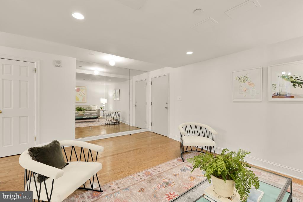 3601 CONNECTICUT AVENUE NW L10