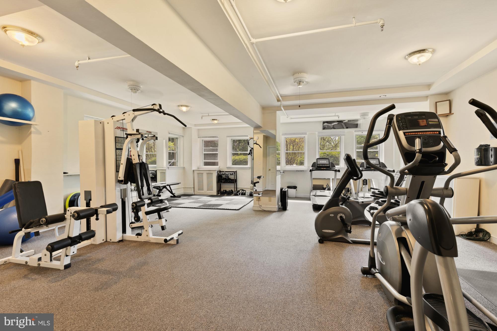 3601 CONNECTICUT AVENUE NW L10