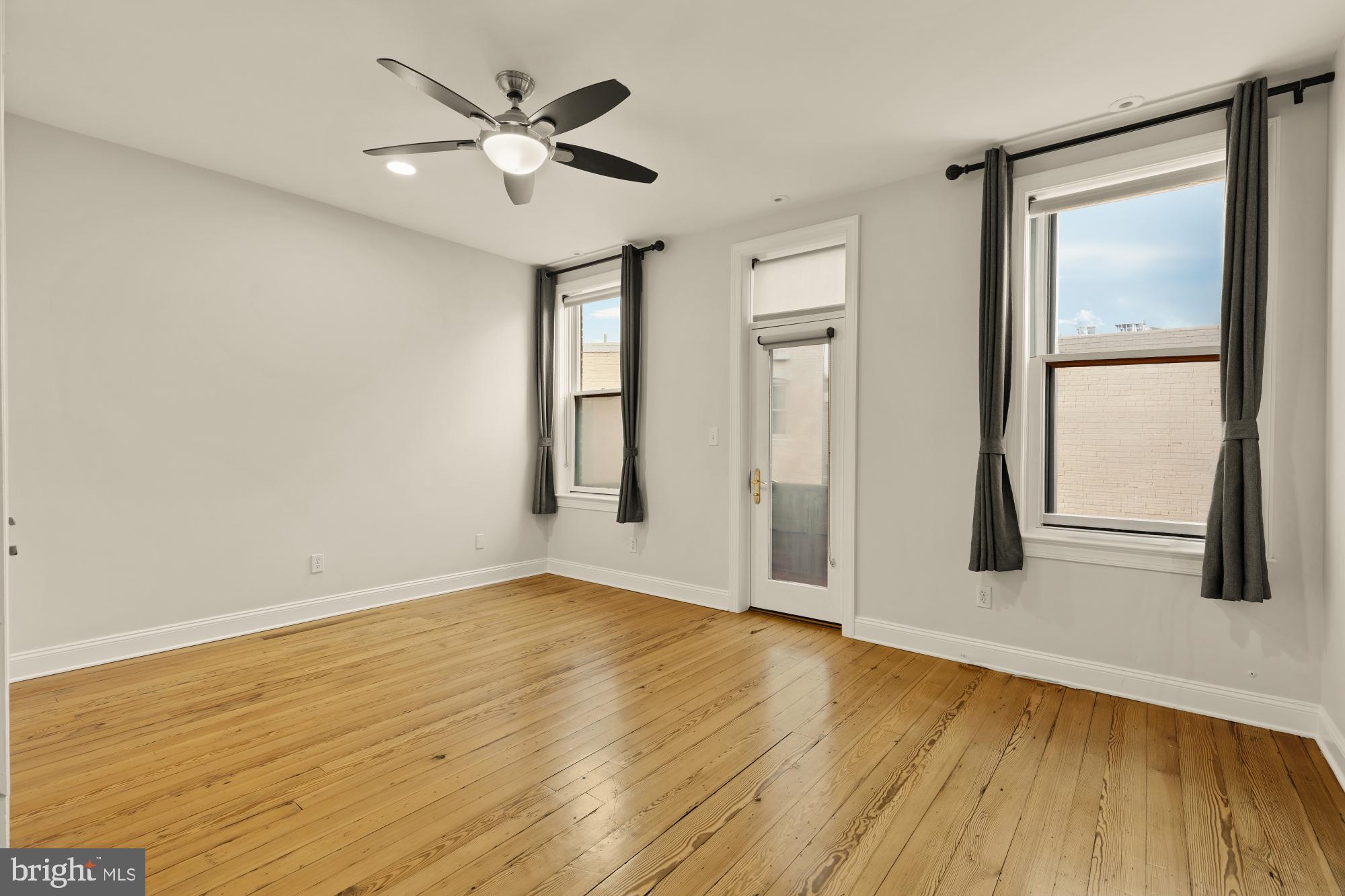 619 INDEPENDENCE AVENUE SE