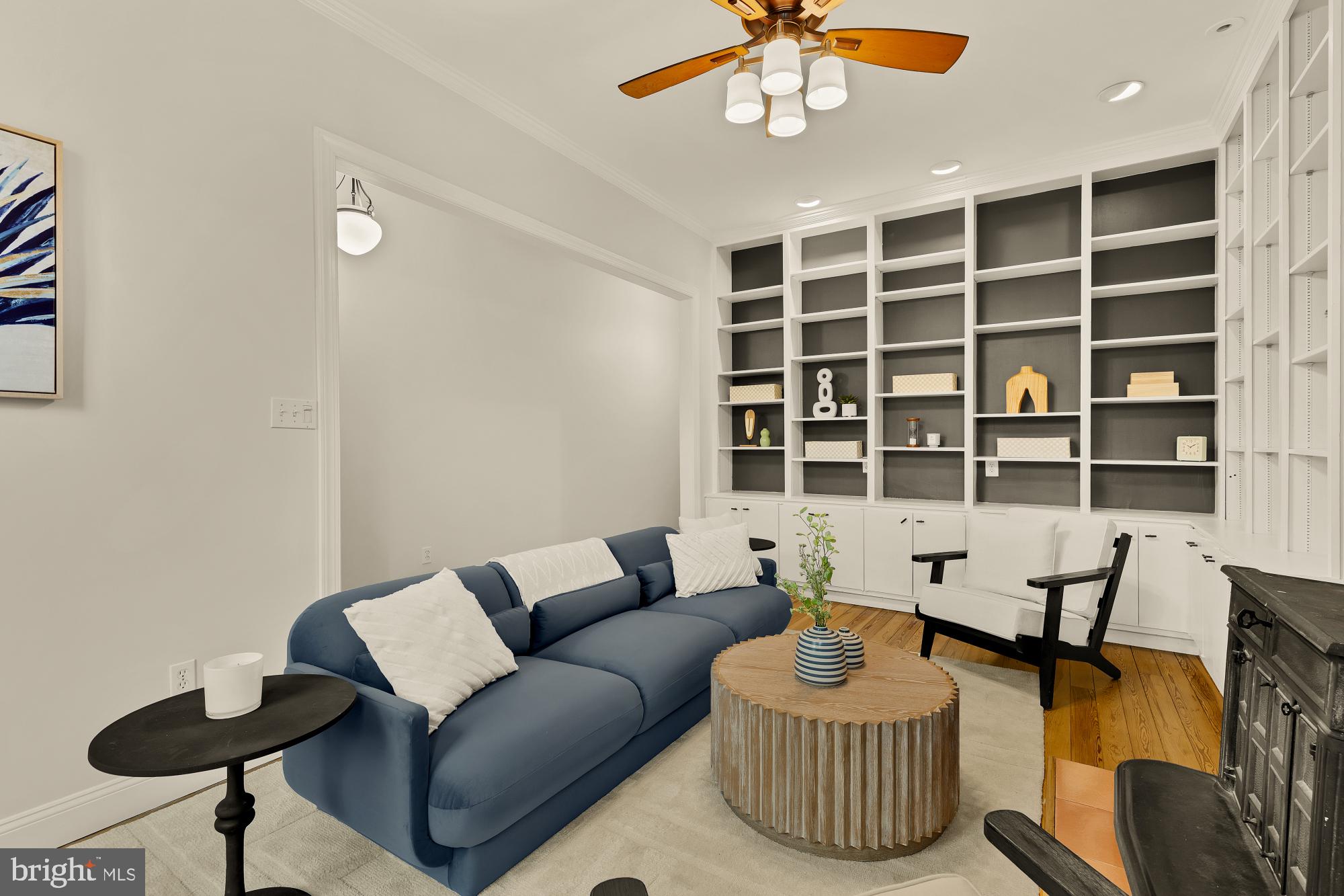 619 INDEPENDENCE AVENUE SE